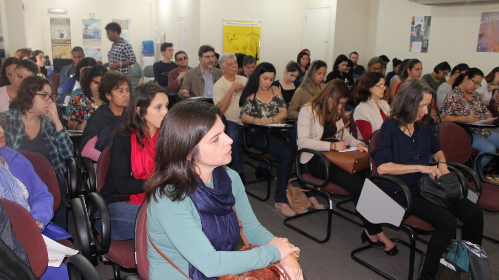 debate-sobre-autismo-lota-auditorio-do-crp-rj